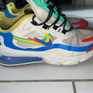 The Nike Wmns Air Max 270 React size 6.5
